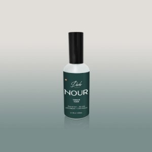 Spray tonifiant pour le visage NOUR en flacon avec bouchon noir