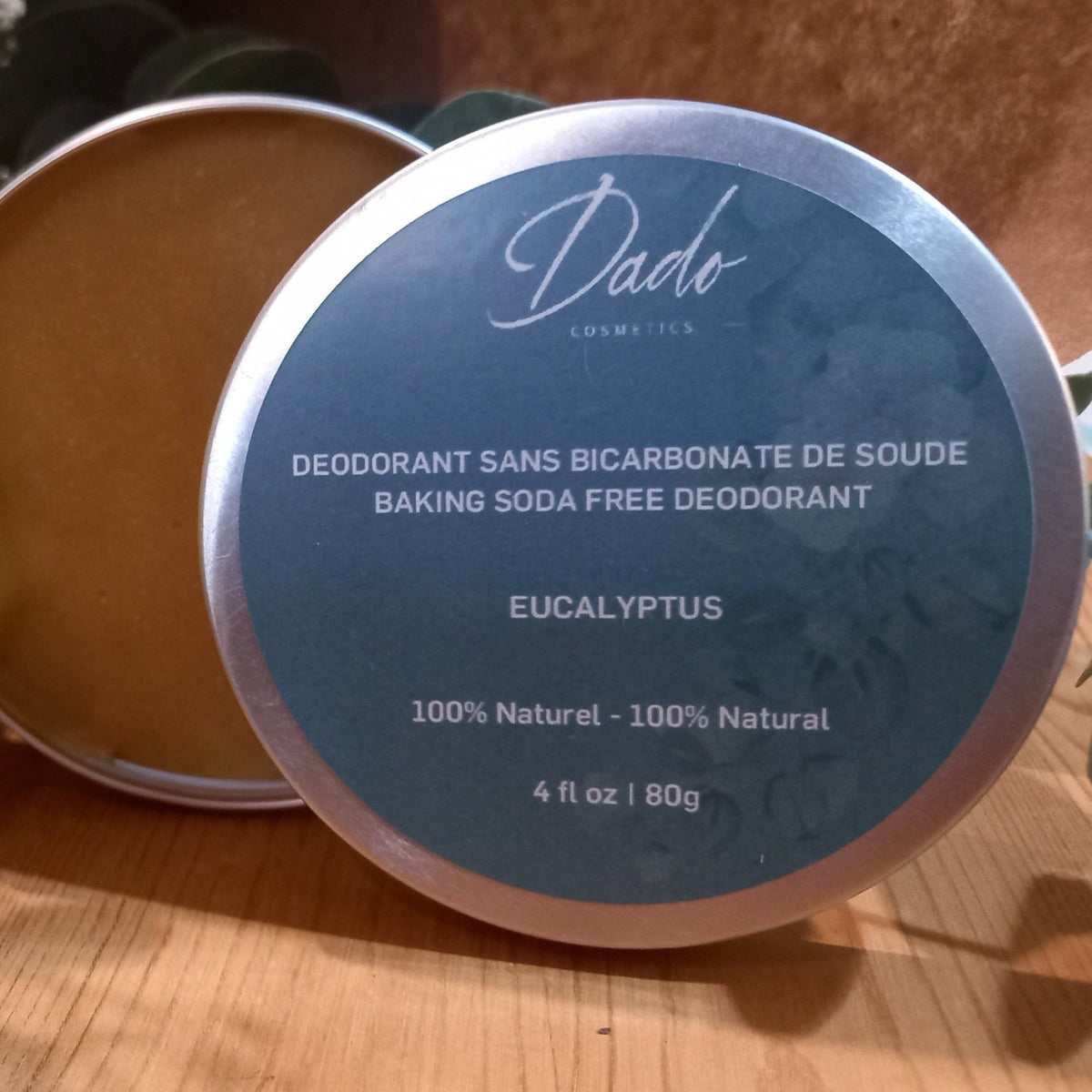 Déodorant naturel à l'eucalyptus au beurre de karité, sans bicarbonate de soude dans 1 pot en métal de 80g - Dado Cosmetics